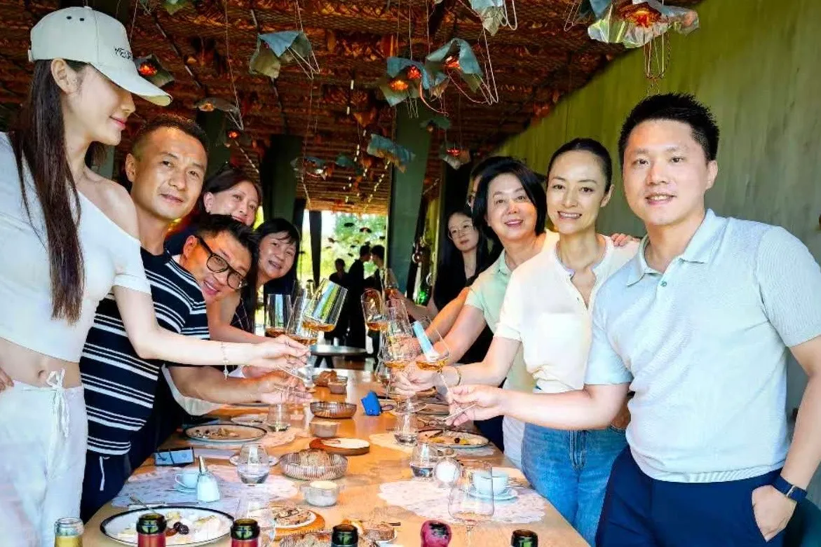A Burgundy field trip led by Ningbo Mei